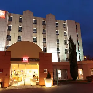 Ibis Ferrand Sud Herbet Hotel